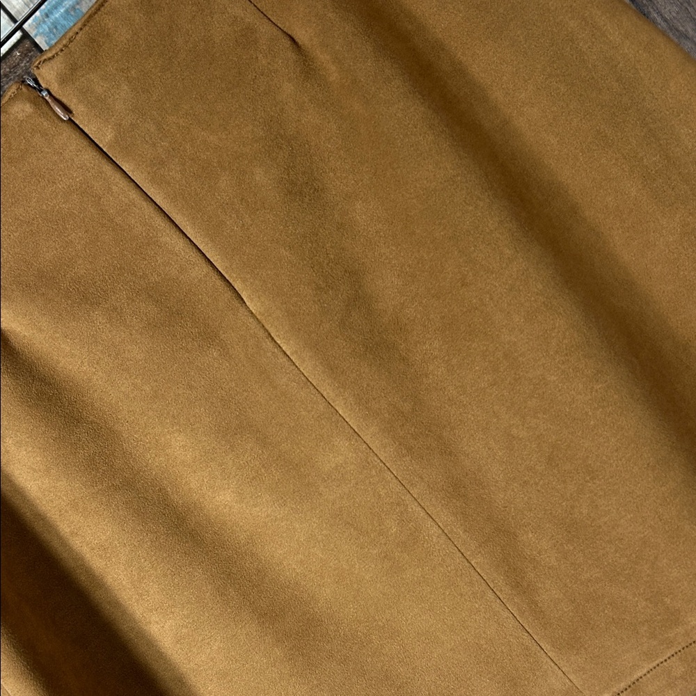 Stylish Tan suede Mini Skirt with Pockets - Picture 9 of 11